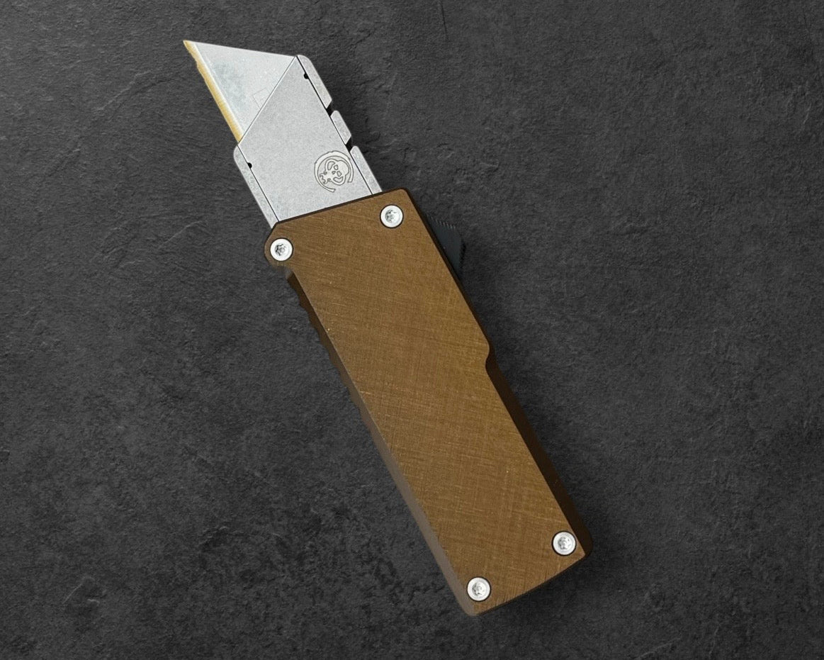 Chaves Knives-Chaves CHUB OTF - Brown Crosshatch-3-Urban Cutlery