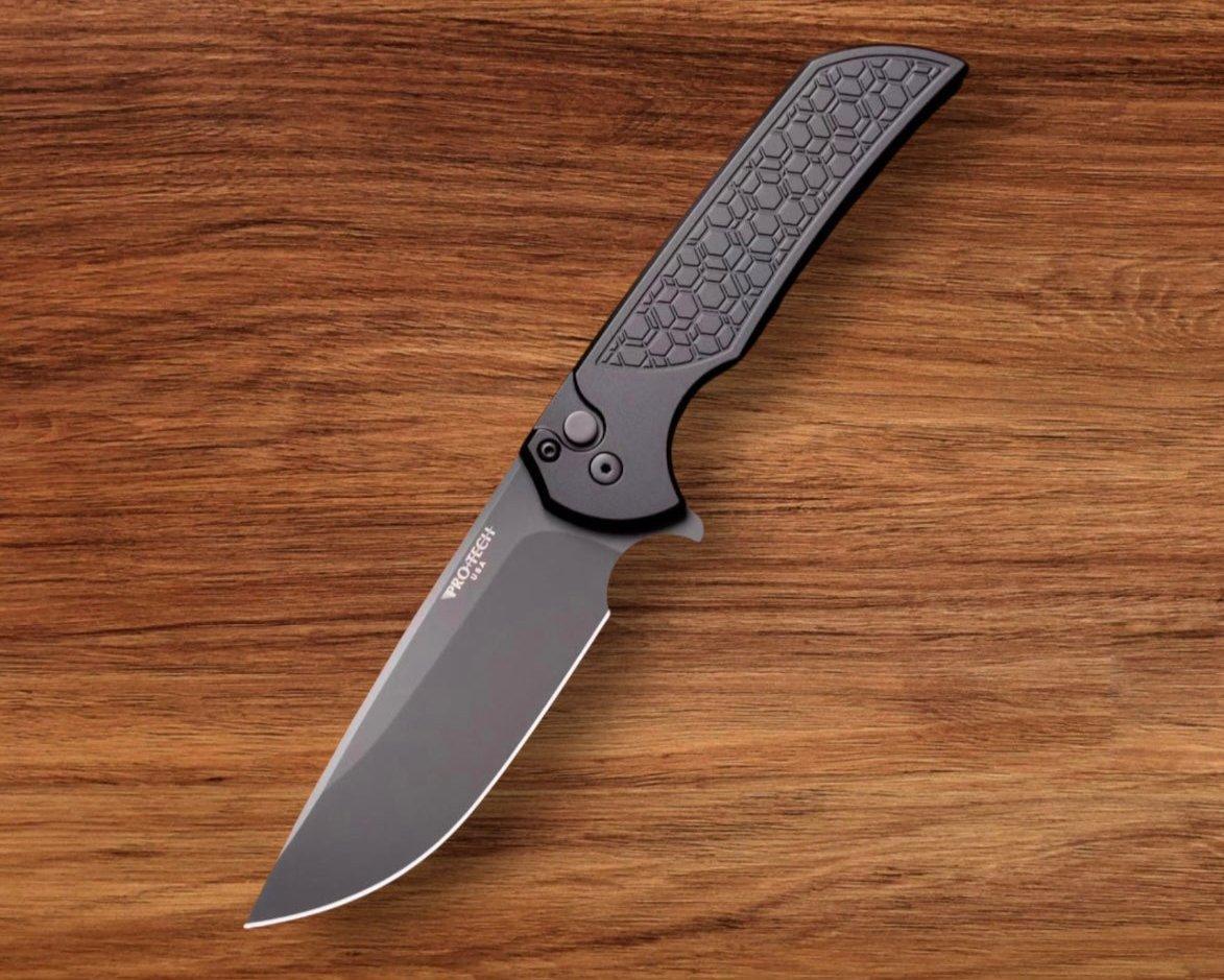 Pro-Tech-Pro-Tech Gridlock Mordax - Black "Gridlock" Handle - DLC Black Magnacut Blade - DLC Black Mini Deep Carry Clip-Urban Cutlery