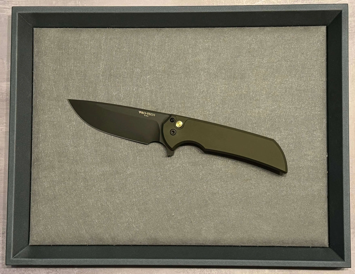 Pro-Tech-Pro-Tech NYCKS Special Mordax Wharncliffe - Green Handle - Mosaic Pin Push Button - DLC Black Magnacut Blade /25 - Brand New-Urban Cutlery