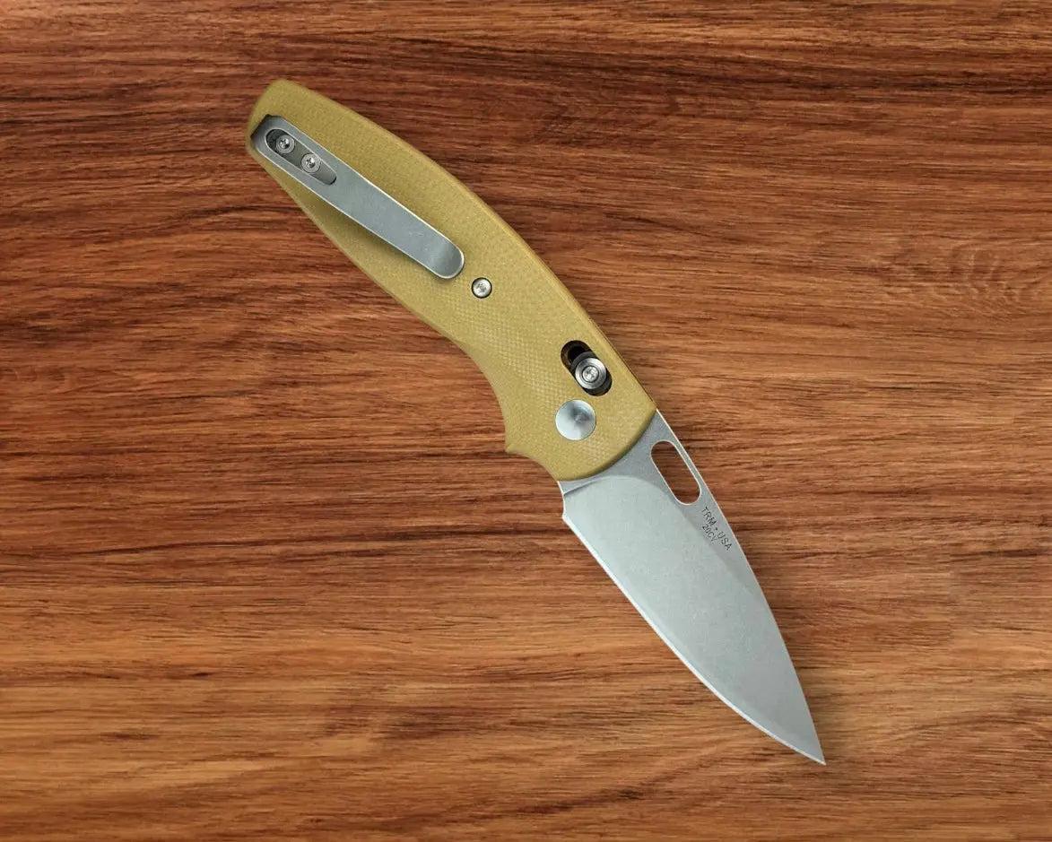 Three Rivers Mfg.-Three Rivers Mfg. (TRM) Bulldog - COYOTE BROWN G10 3D Contoured SMOOTH Handles - 20CV Blade-Urban Cutlery