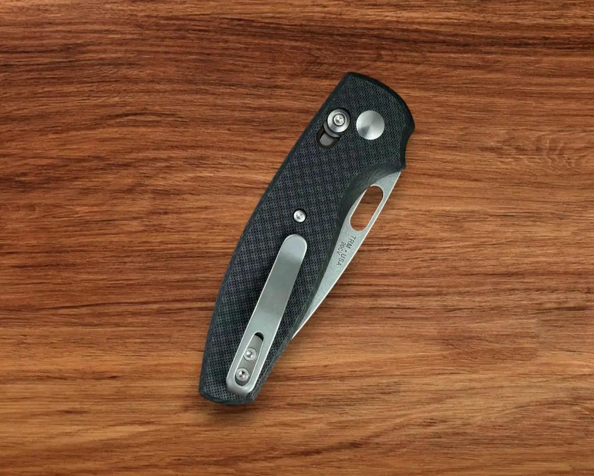 Three Rivers Mfg.-Three Rivers Mfg. (TRM) Bulldog - TEXTURED CARBON FIBER FLAT Handles - 20CV Blade-Urban Cutlery