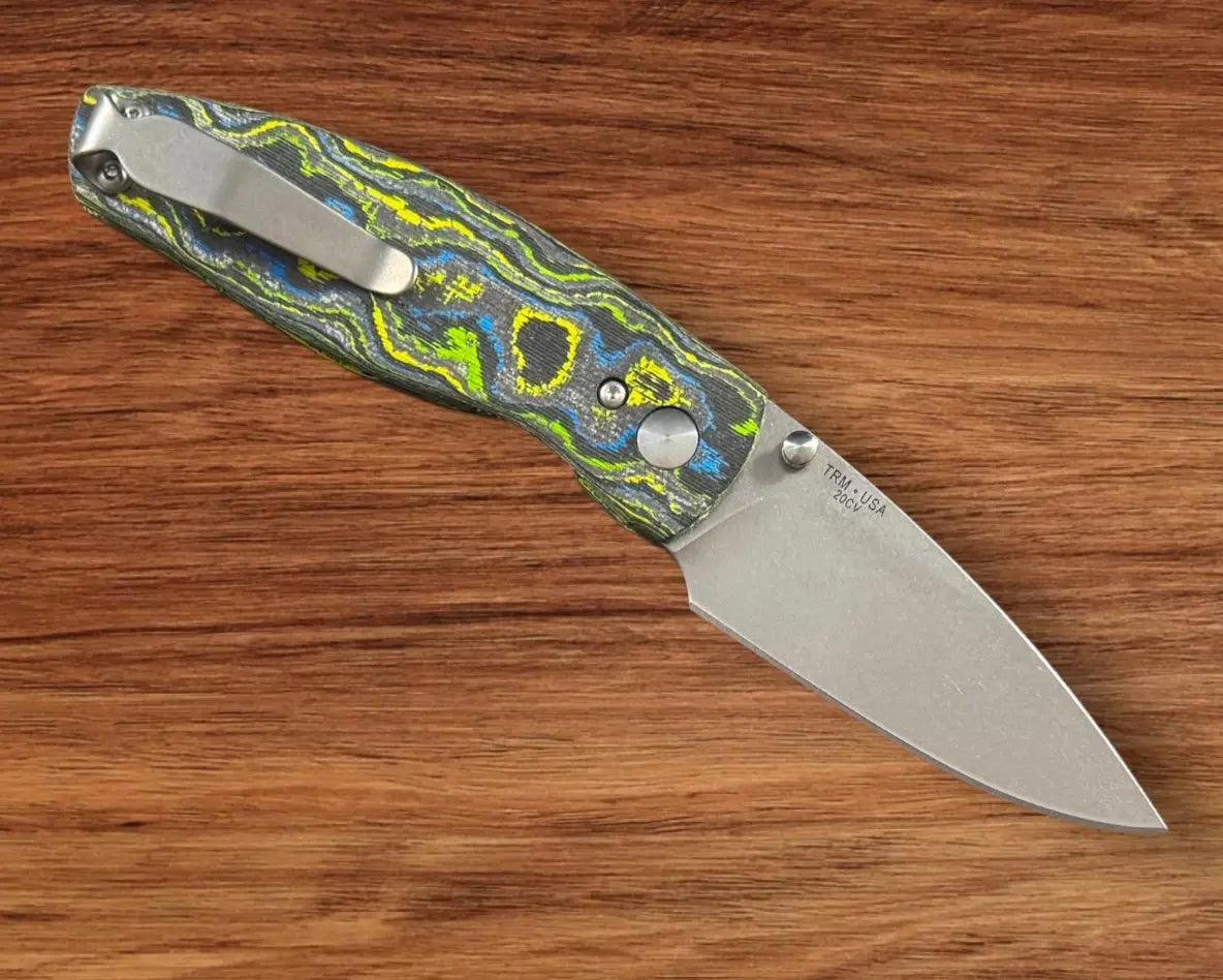 Three Rivers Mfg.-Three Rivers Mfg. (TRM) Neutron 2 - CAMO CARBON GECKO 3D Contoured SMOOTH Handles - 20CV Blade-Urban Cutlery