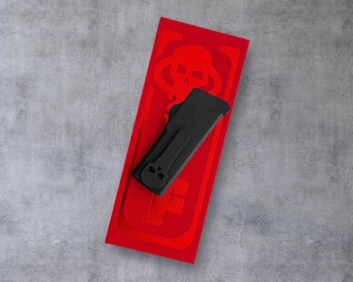 Chaves Knives-Chaves CHUB OTF - Black Crosshatch-Urban Cutlery