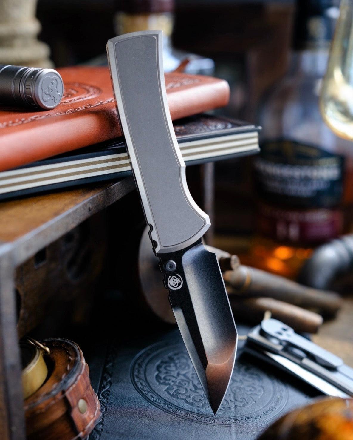 Chaves Knives-Chaves Knives Magnetic Inlay Integral Redencion 229 Frame Lock - Bright Stonewash Titanium Handles w/ Magnetic Inlay - DLC Black M390 Tanto Blade-4-Urban Cutlery