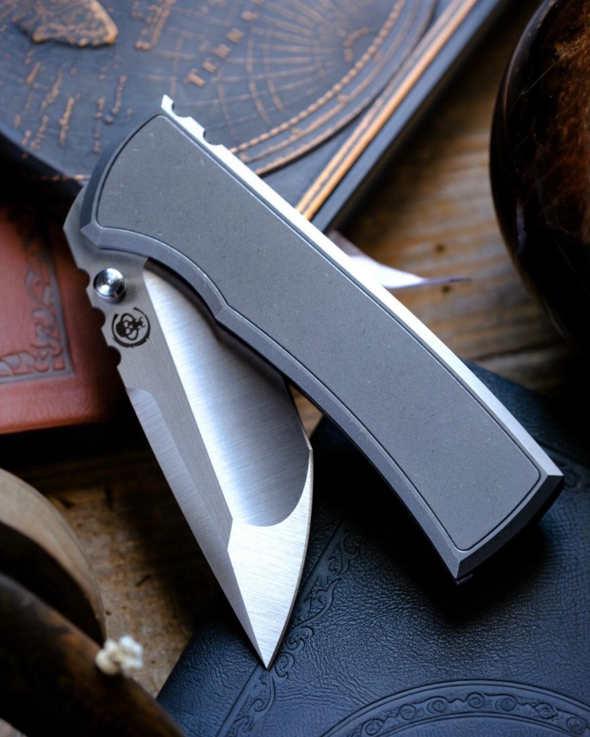 Chaves Knives-Chaves Knives Magnetic Inlay Integral Redencion 229 Frame Lock - Stonewash Titanium Handles w/ Magnetic Inlay - Belt Satin M390 Tanto Blade-5-Urban Cutlery