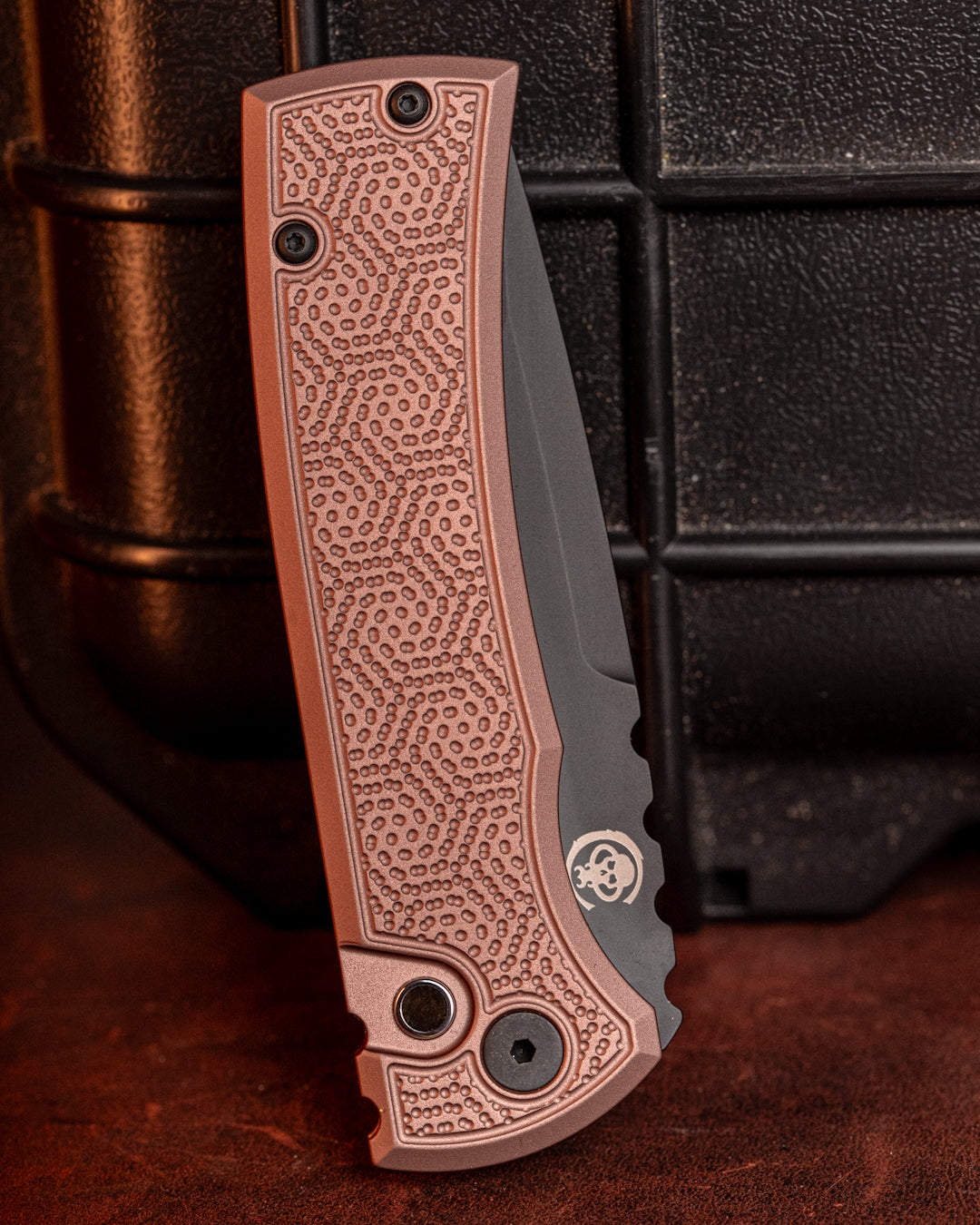 Chaves x ProTech 229 Redencion Auto - FDE Double Spiral Stipple Milled Handles - DLC S35vn Blade - Pearl Button