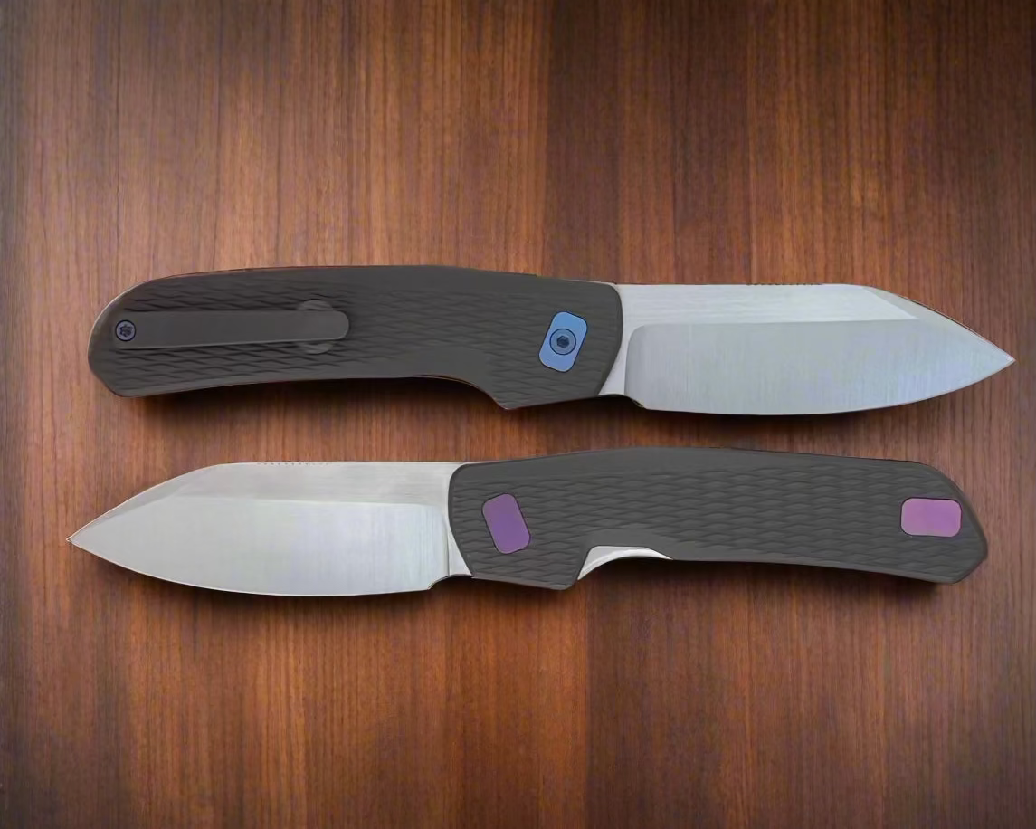 Divo Knives-Divo Chaser - UC Exclusive - Darkblast Diamond Texture Ti - Belt Satin S90V-3-Urban Cutlery