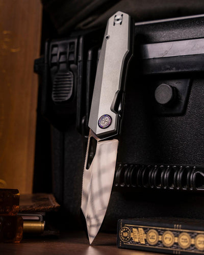 Manual Folding Knives