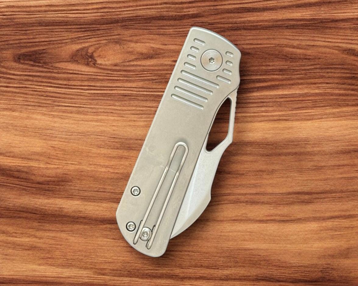 Divo Knives-Divo Stout Premium Pony Stout - RIGHTY - Stonewashed TI Handle - Stonewashed S90V Blade - Pre-Owned-Urban Cutlery