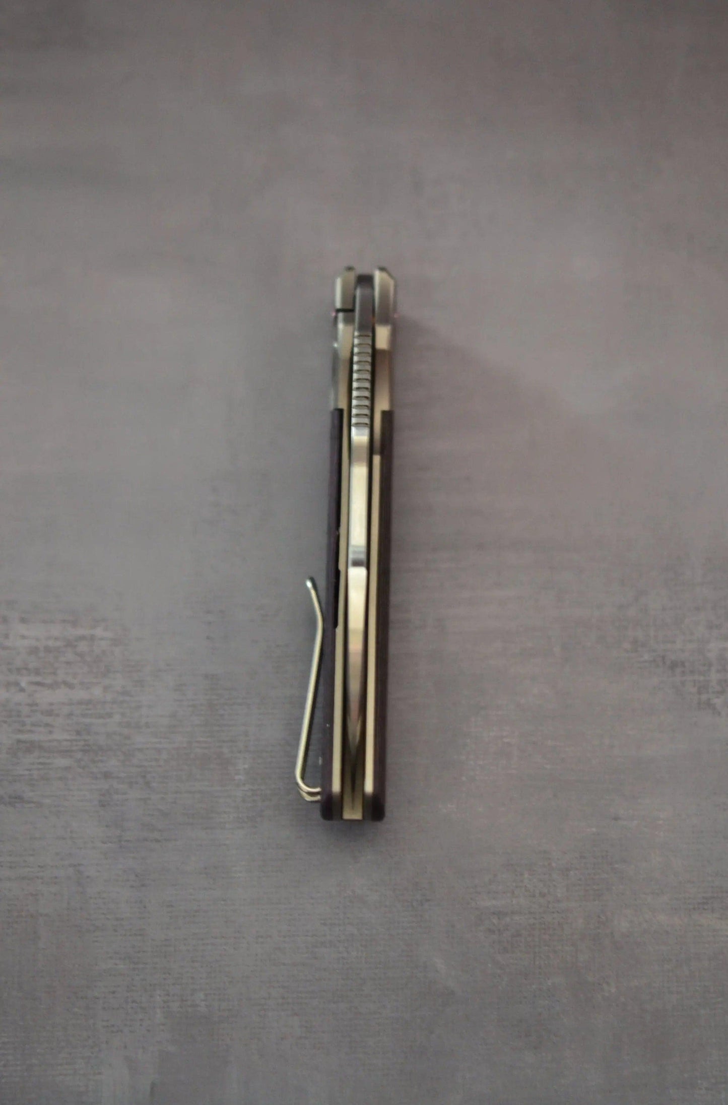 Divo Knives-Divo Stout V2 - RIGHTY - Purple Haze - Belt Satin Blade - Pre-Owned-7-Urban Cutlery