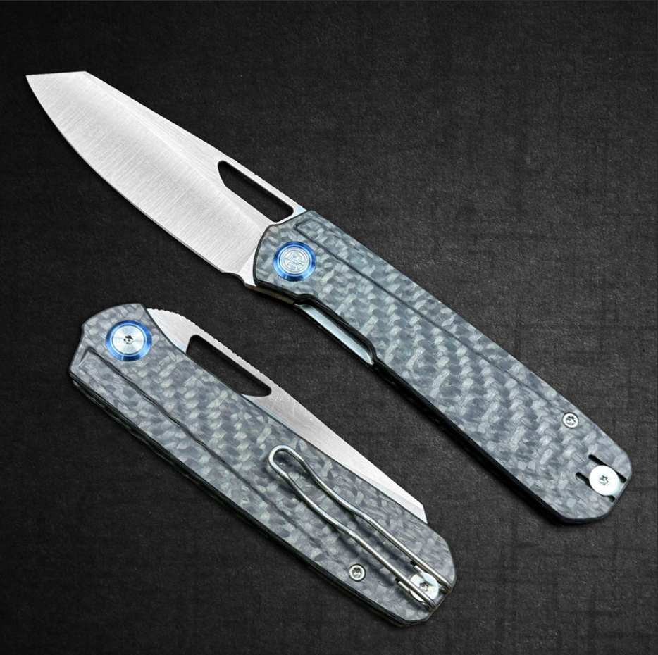 Divo Mash V2.5 - Carbon Fiber/Belt Satin Divo Knives Urban Cutlery & Lifestyle Shoppe