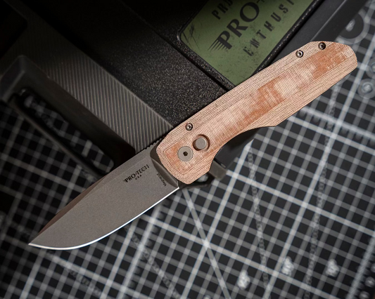 Pro-Tech VERO1211-NATURAL.Linen Vero Synapse Auto - Black Aluminum and Natural Linen Micarta Handle - Stonewash Magnacut Blade - Blasted Hardware - Machined Ti Clip