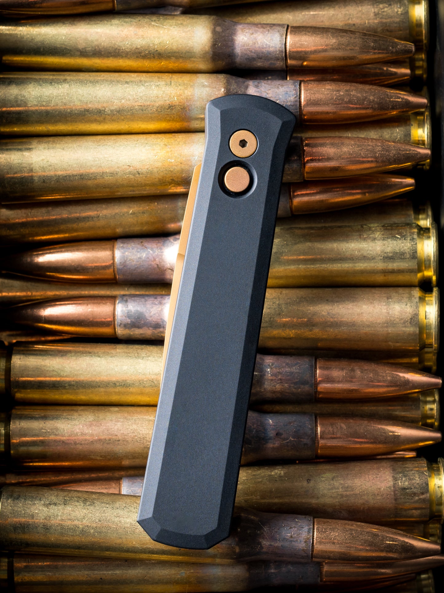 Pro-Tech 921.TAN Godfather - Black Handles - Tan PVD 154CM Blade - Matching Tan Hardware