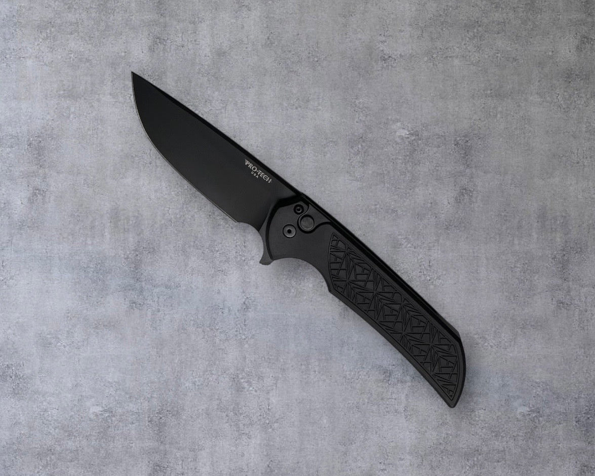 Pro-Tech MX106.Nexus Nexus Mordax - "Nexus" Textured Black Handle - DLC Black Magnacut Blade - DLC Black Mini Deep Carry Clip