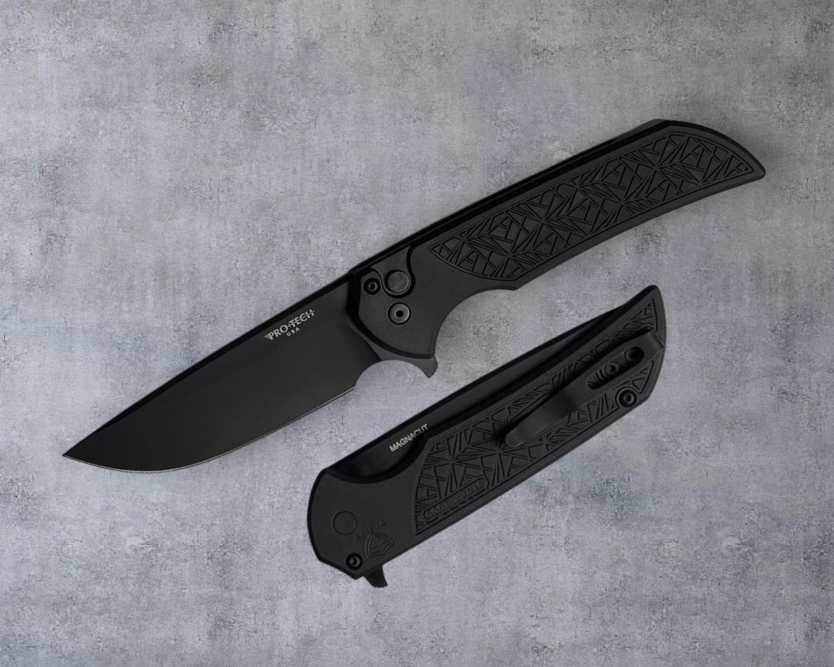 Pro-Tech MX106.Nexus Nexus Mordax - "Nexus" Textured Black Handle - DLC Black Magnacut Blade - DLC Black Mini Deep Carry Clip