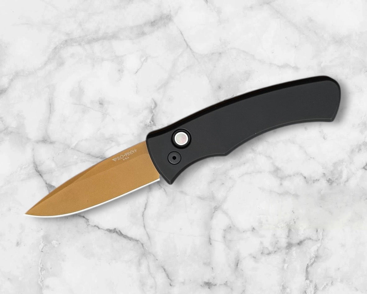 Pro-Tech 2025 F&F Show Exclusive Duke AUTO - Black Aluminum Handle - Tan Magnacut Blade - Pearl Button