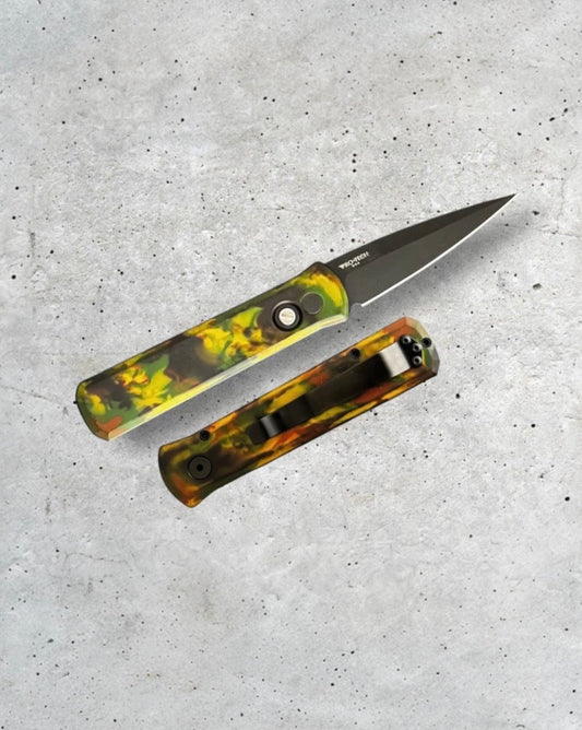 Pro-Tech 721.LH.WOODLAND Godson AUTO - LEFT HANDED MODEL - WOODLAND CAMO Custom Anodized Handle - Black DLC 154CM Blade - Black Lip Pearl Button - Black Hardware