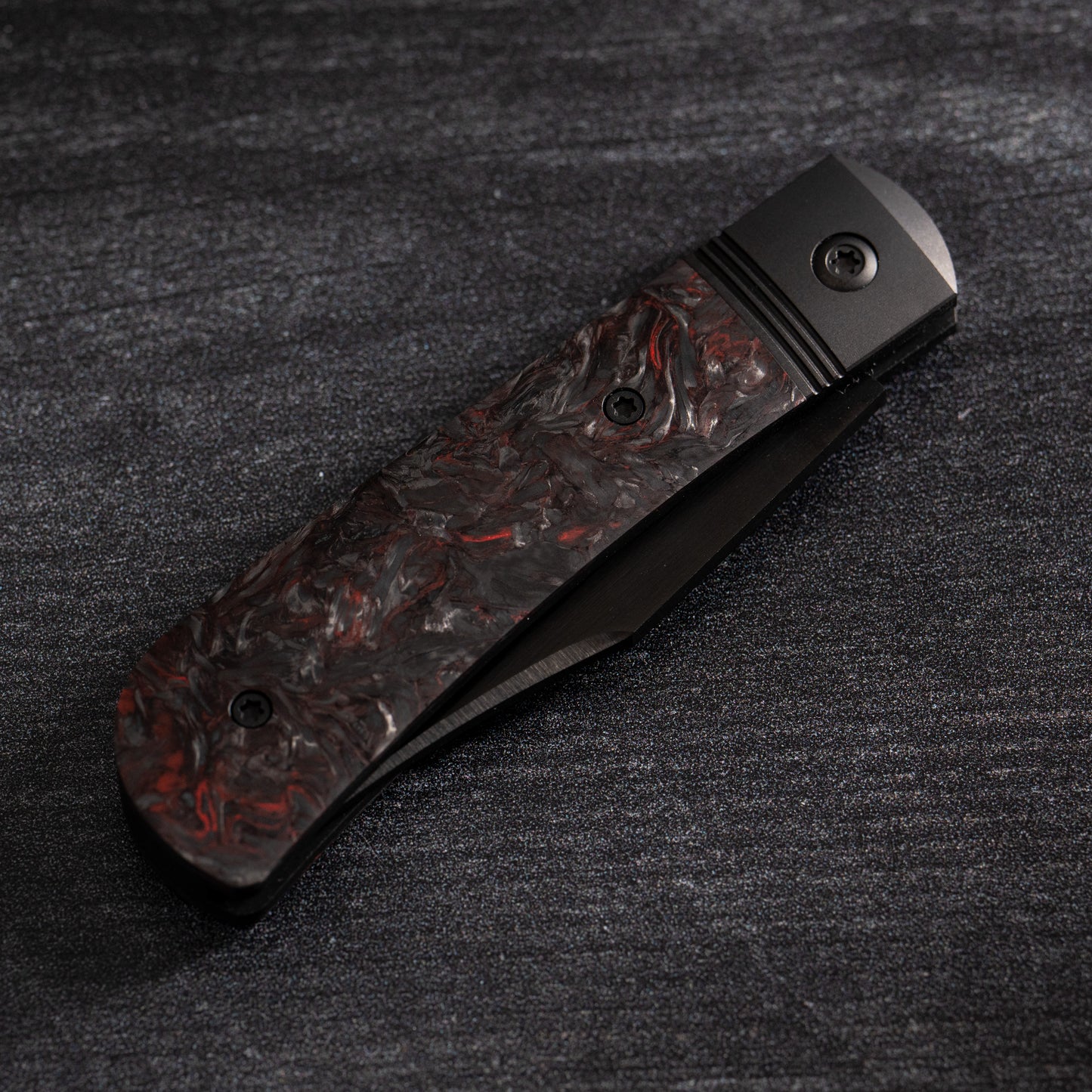 Jack Wolf Knives - BENNY'S CLIP - FAT CARBON DARK MATTER RED DLC Urban Cutlery & Lifestyle Shoppe