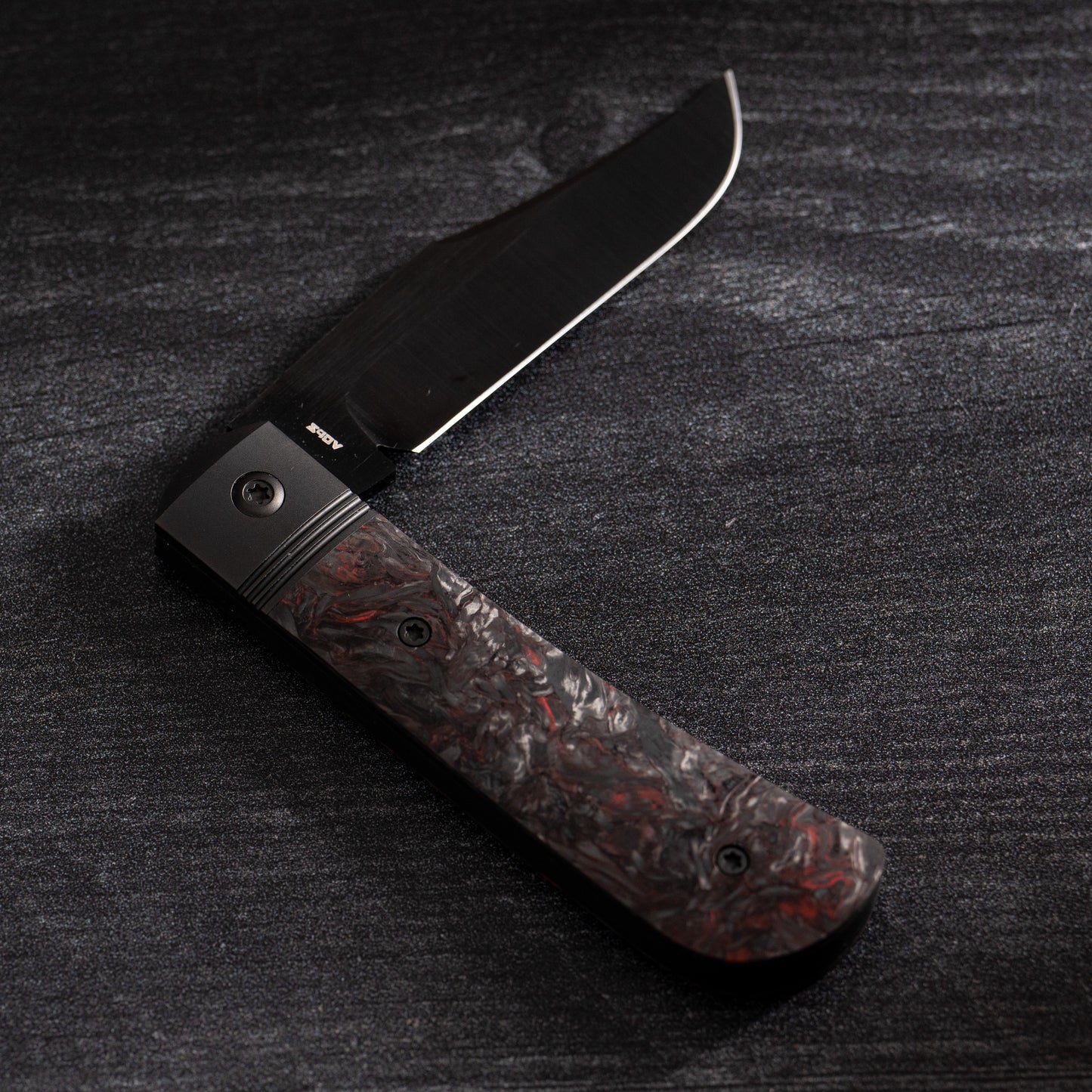 Jack Wolf Knives - BENNY'S CLIP - FAT CARBON DARK MATTER RED DLC Urban Cutlery & Lifestyle Shoppe