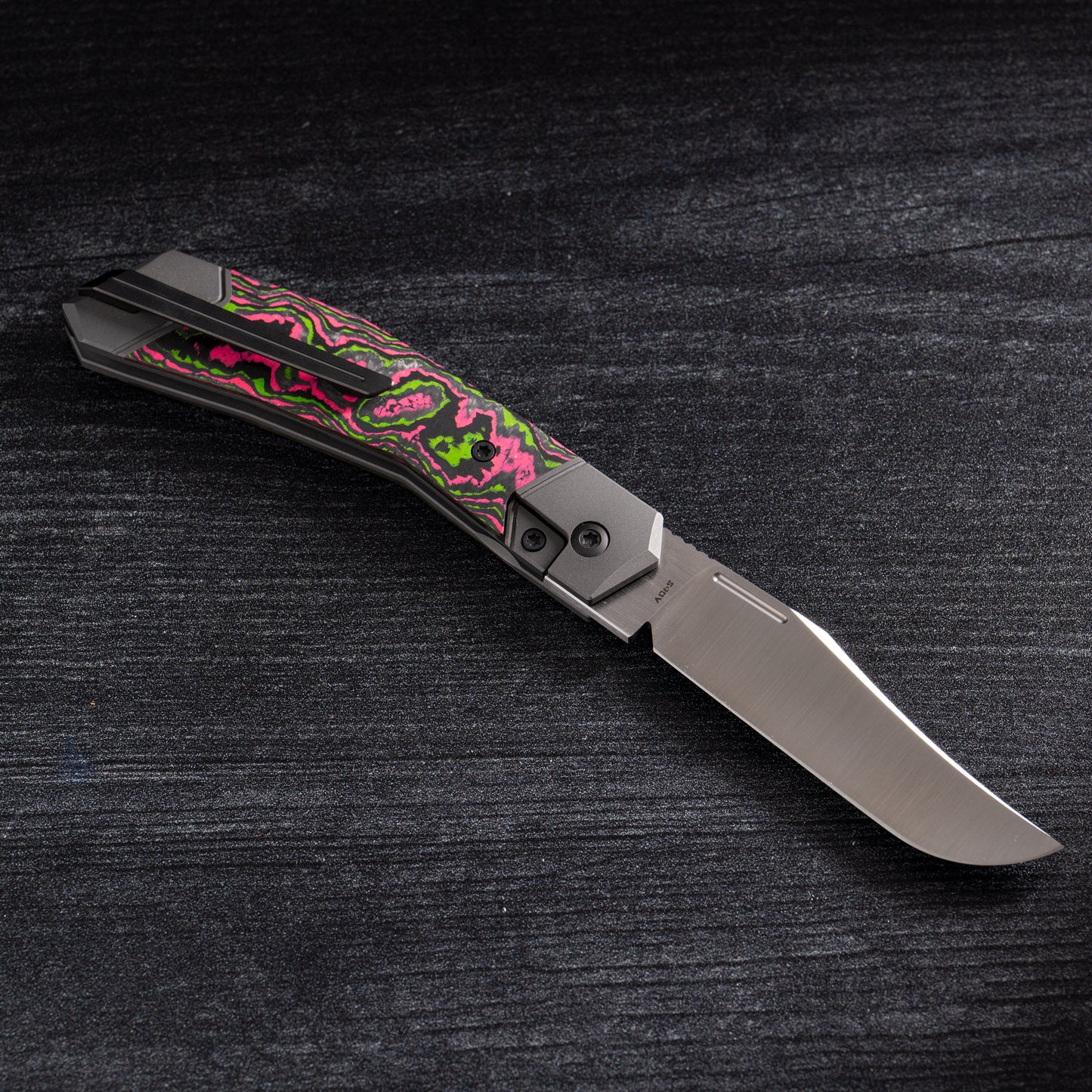 Jack Wolf Knives - BIONIC JACK - CAMOCARBON WATERMELON SUGAR Urban Cutlery & Lifestyle Shoppe