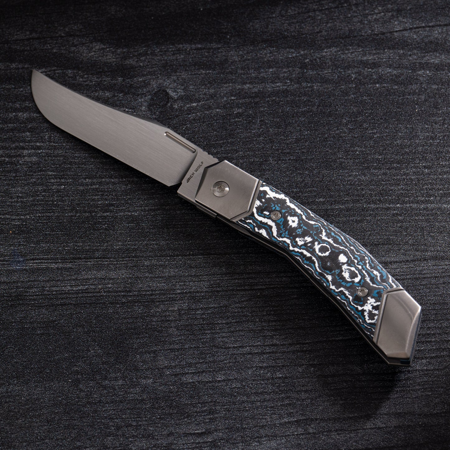 Jack Wolf Knives - BIONIC JACK - FAT CARBON FROST Urban Cutlery & Lifestyle Shoppe