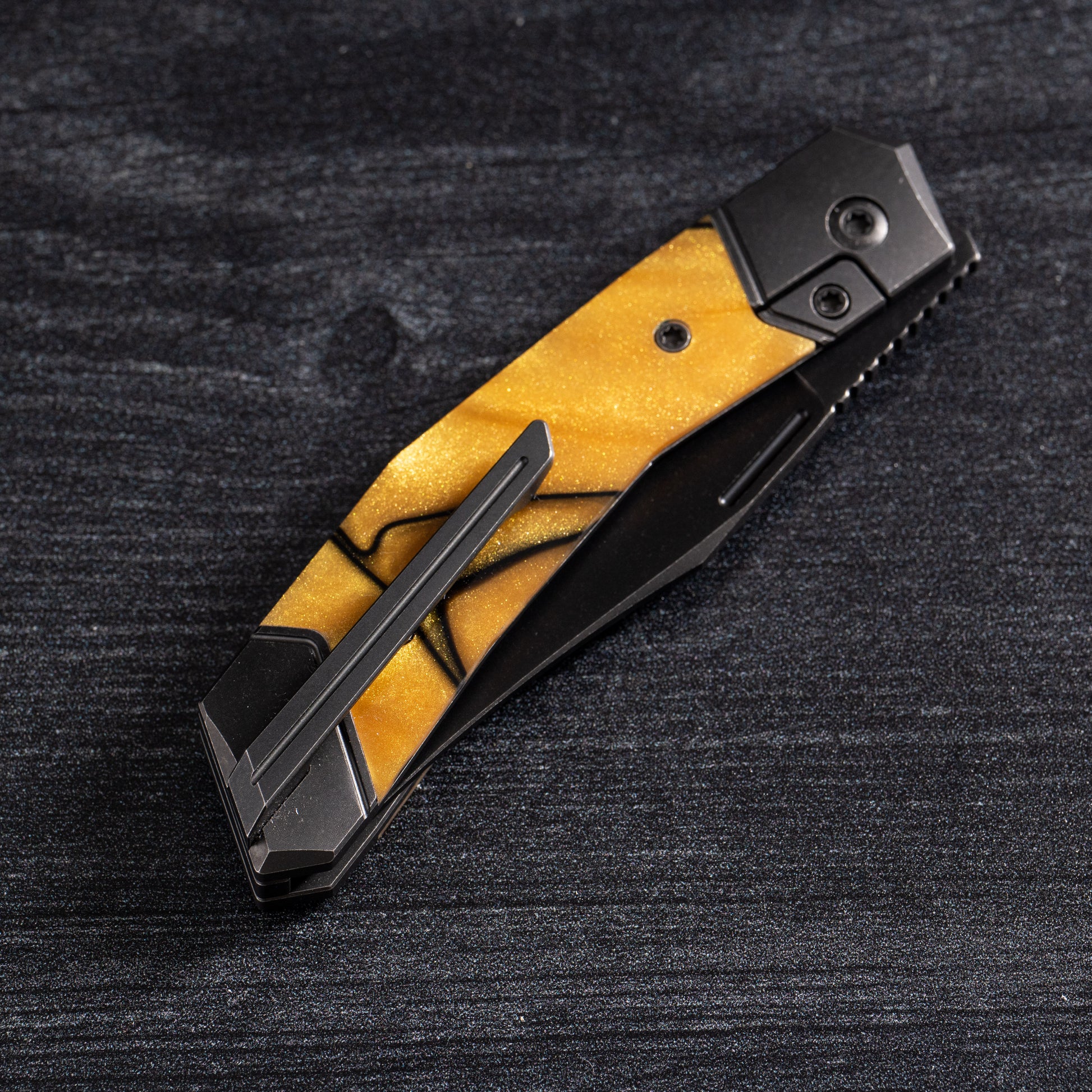 Jack Wolf Knives - BIONIC JACK - KIRINITE LIQUID GOLD Urban Cutlery & Lifestyle Shoppe