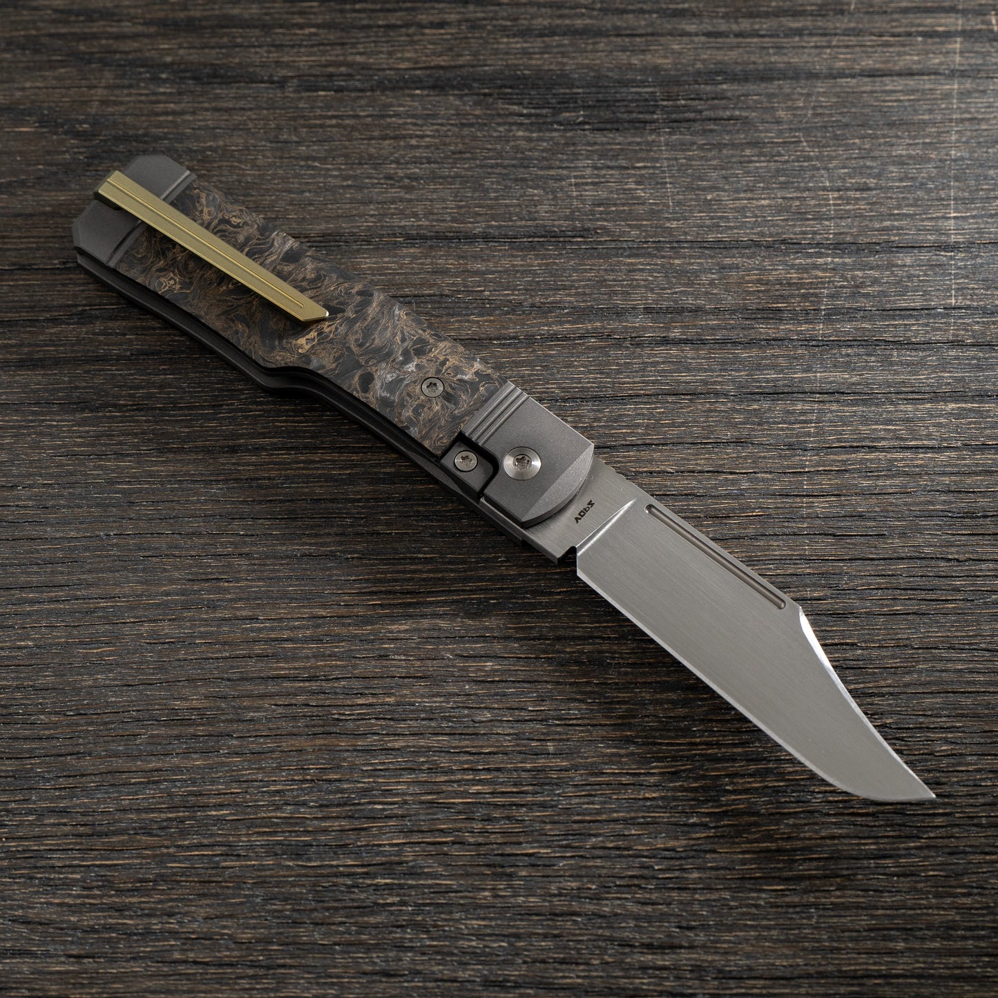 Jack Wolf Knives - GUNSLINGER JACK - FAT CARBON DARK MATTER GOLD HAND SATIN Jack Wolf Knives Urban Cutlery & Lifestyle Shoppe