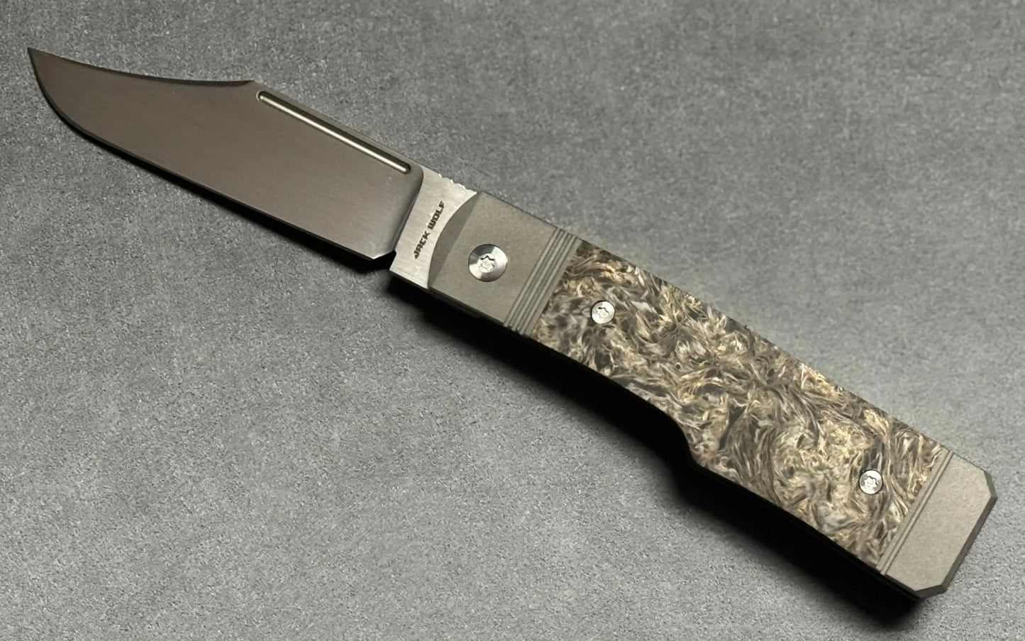 Jack Wolf Knives-Jack Wolf Knives - GUNSLINGER JACK - FAT CARBON DARK MATTER GOLD HAND SATIN-9-Urban Cutlery