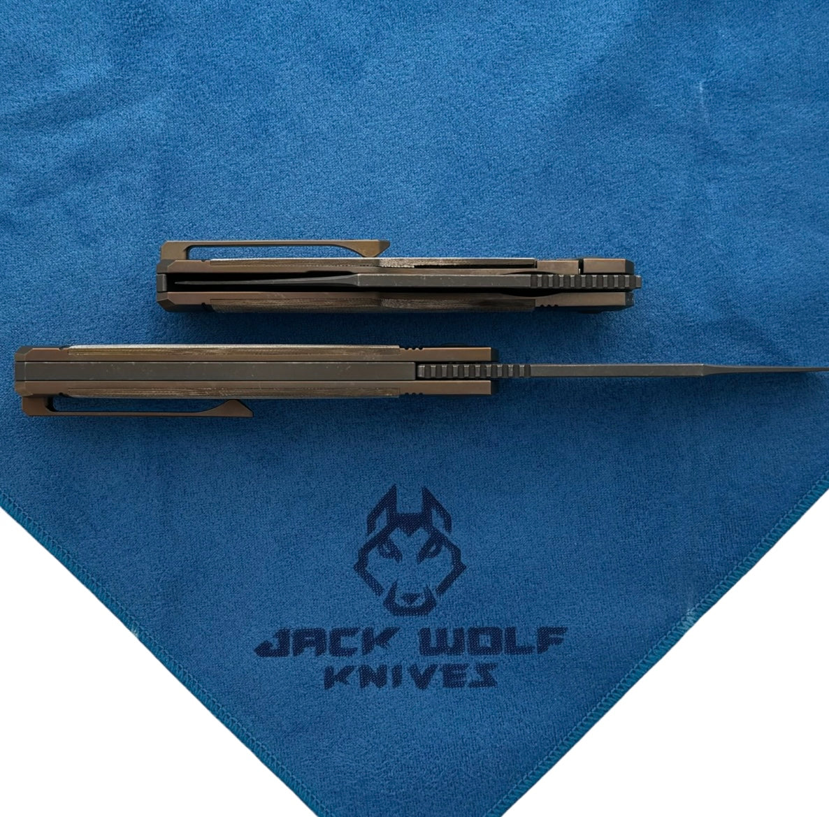 Jack Wolf Knives-Jack Wolf Knives - GUNSLINGER JACK - GREEN LINEN MICARTA - Available 2/20 @ 2PM EST!-3-Urban Cutlery