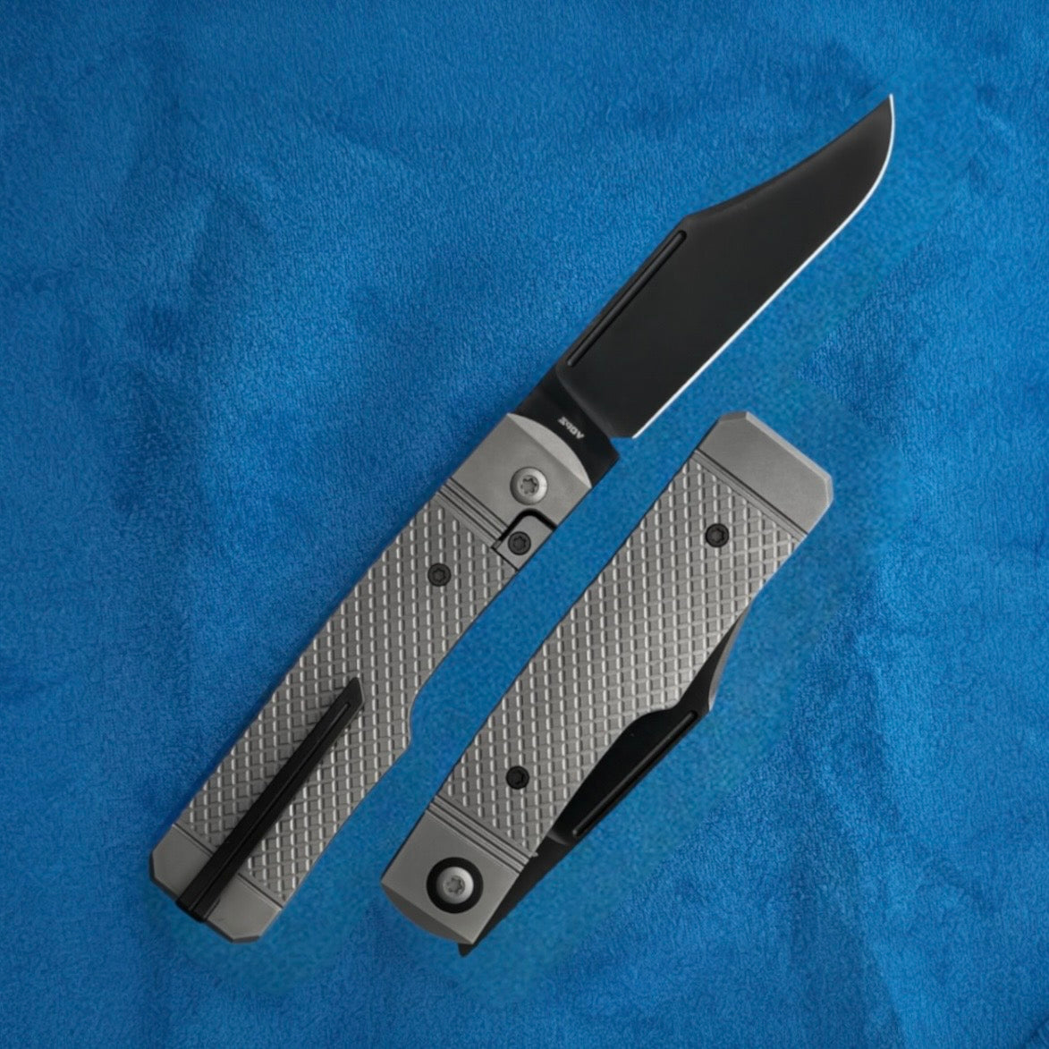Jack Wolf Knives-Jack Wolf Knives - GUNSLINGER JACK - TITANIUM CROSS HATCH - Available 2/20 @ 2PM EST!-2-Urban Cutlery