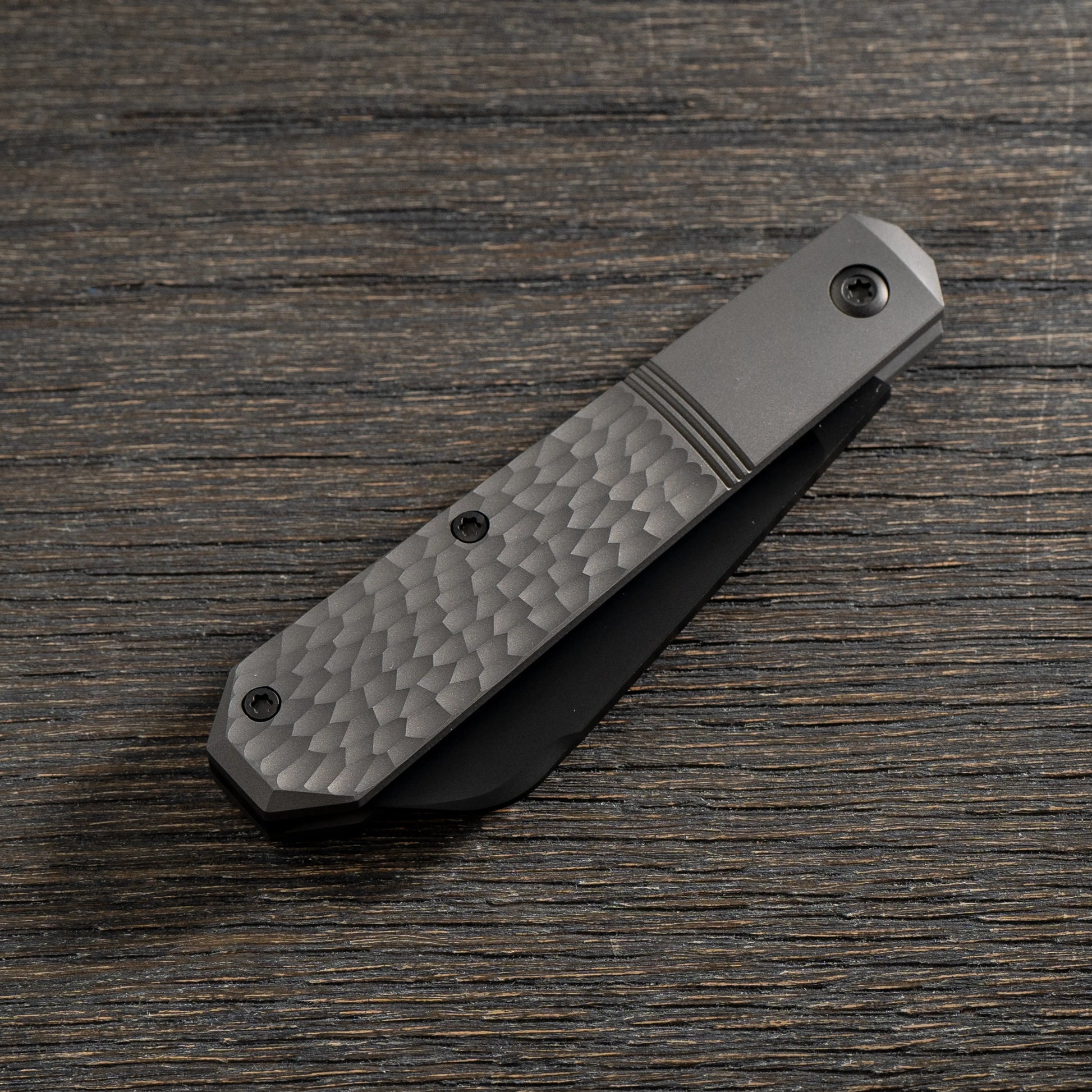 Jack Wolf Knives-Jack Wolf Knives - MIDNIGHT JACK - TITANIUM JIGGED REVERSE TUX-4-Urban Cutlery