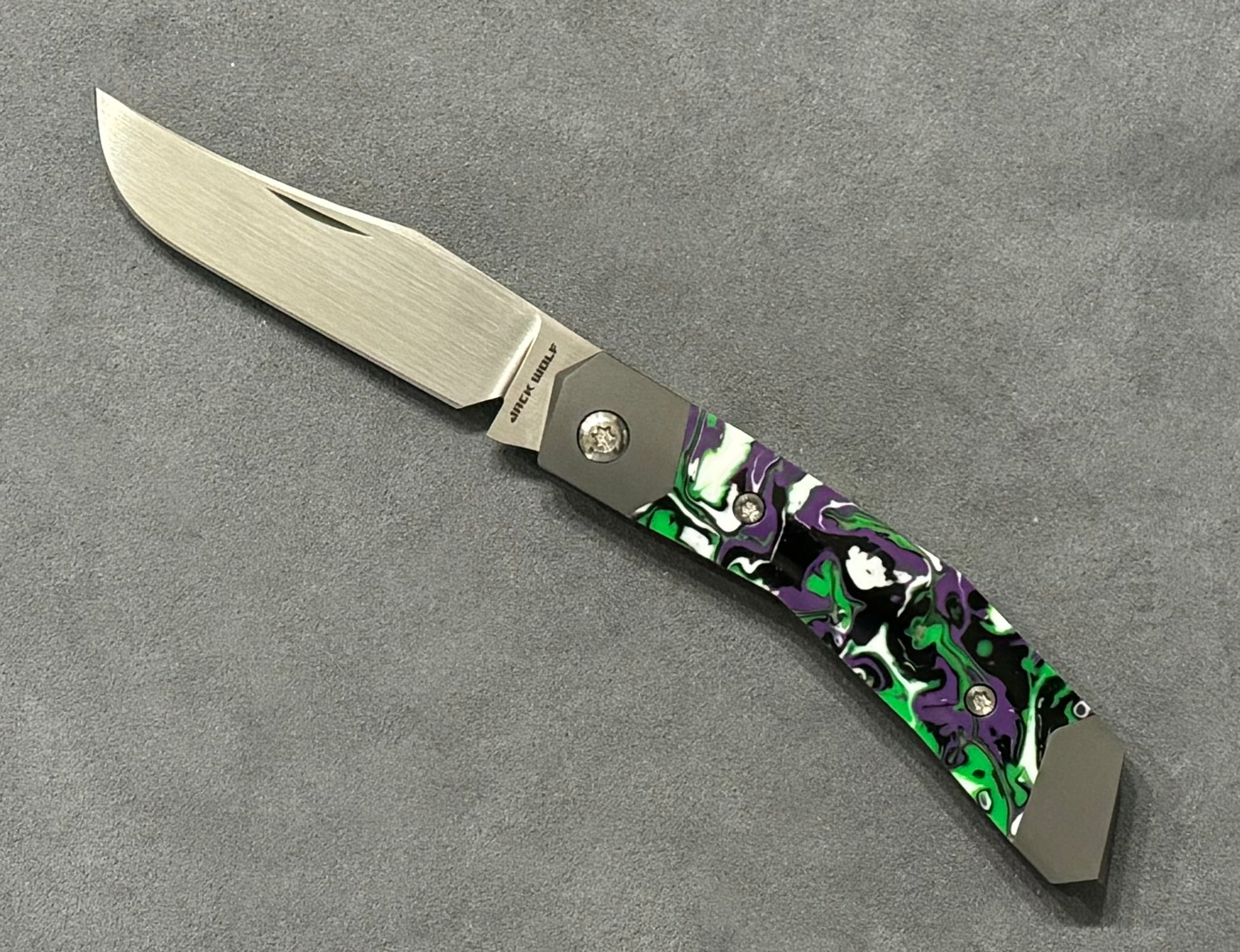 Jack Wolf Knives-Jack Wolf Knives - MINI CYBORG JACK - KAOTIC RESIN HAND SATIN-1-Urban Cutlery