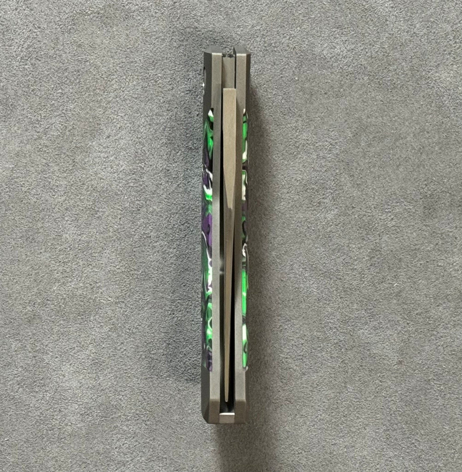 Jack Wolf Knives-Jack Wolf Knives - MINI CYBORG JACK - KAOTIC RESIN HAND SATIN-5-Urban Cutlery