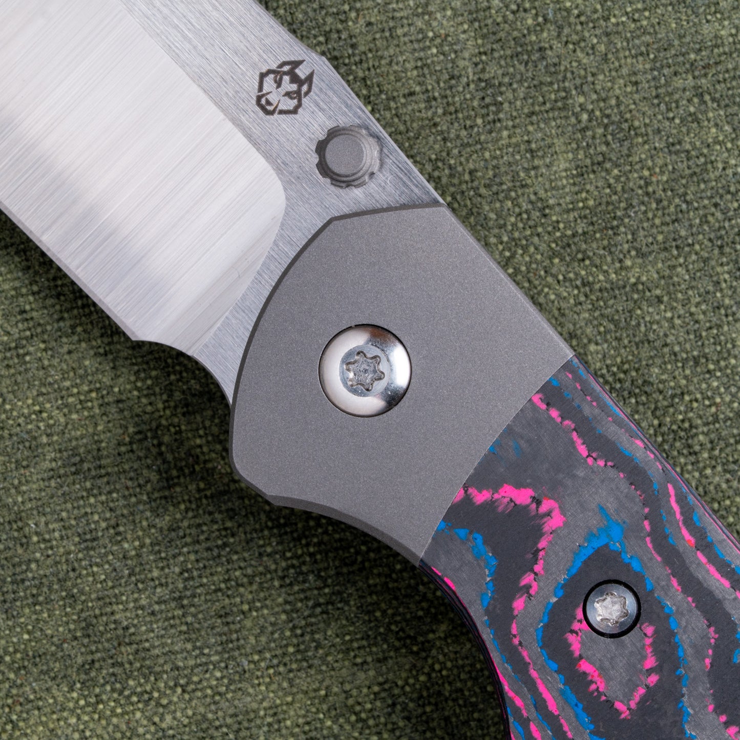 Jack Wolf Knives-Jack Wolf Knives - TANGO JACK - CAMOCARBON MIAMI-3-Urban Cutlery