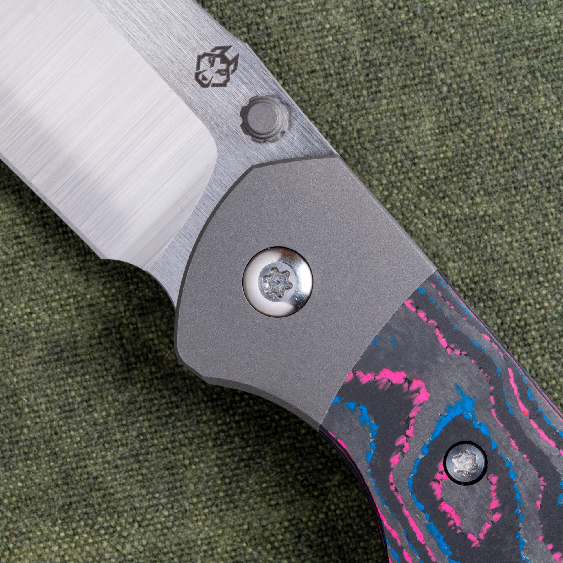 Jack Wolf Knives-Jack Wolf Knives - TANGO JACK - CAMOCARBON MIAMI-3-Urban Cutlery