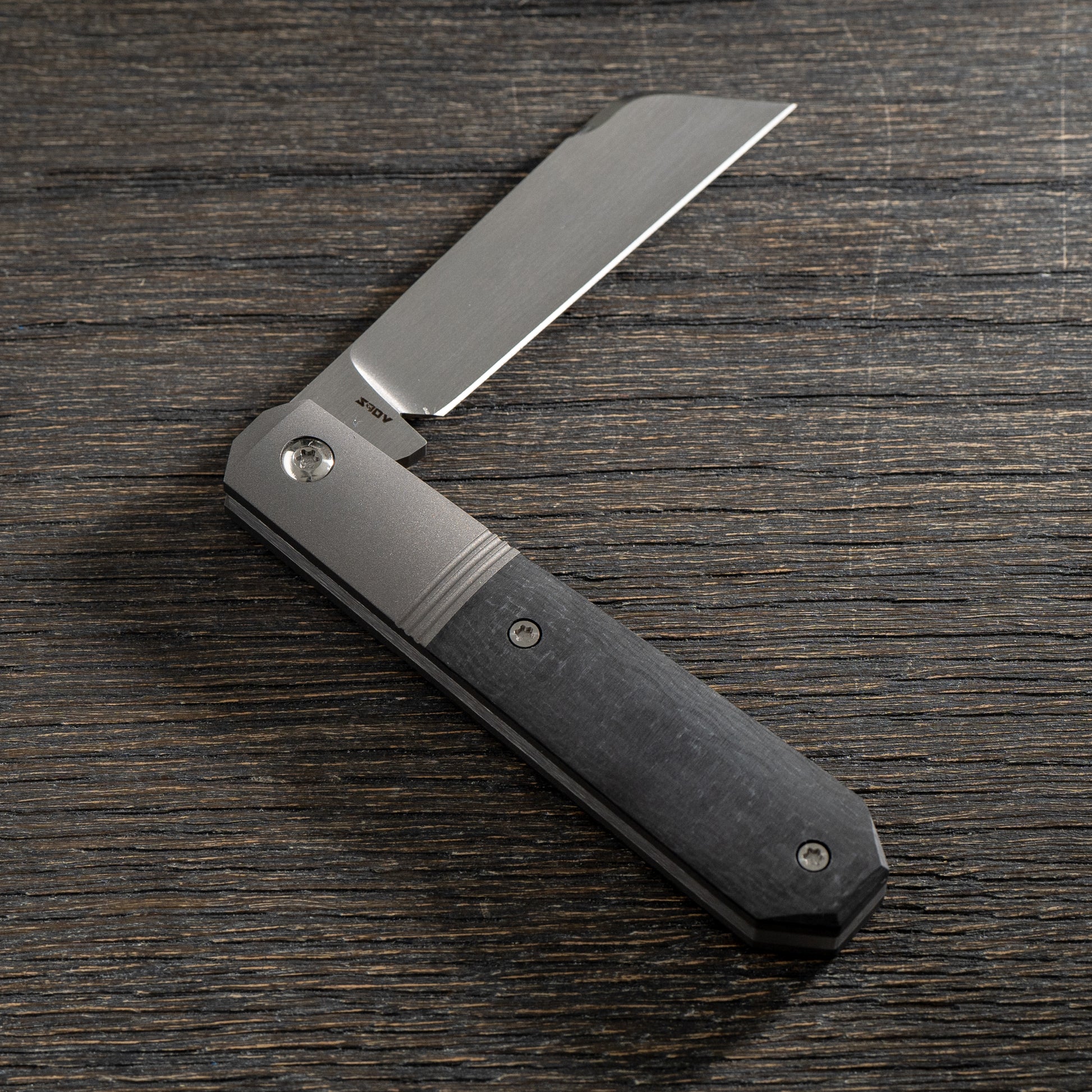 Jack Wolf Knives - MIDNIGHT JACK - TWILL CARBON FIBER Jack Wolf Knives Urban Cutlery & Lifestyle Shoppe