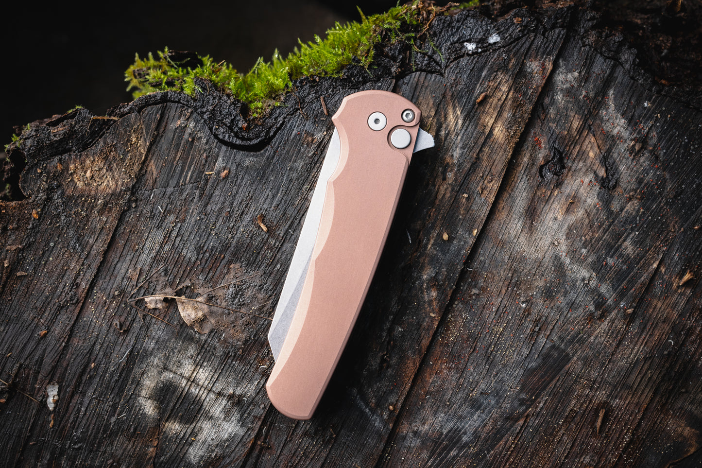 Pro-Tech 5401.FDE Malibu - FDE Handle - Stonewash Reverse Tanto Magnacut Blade