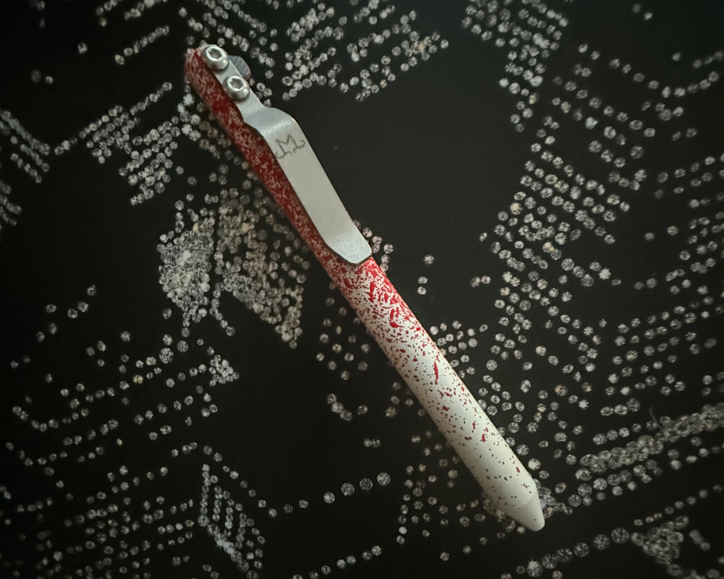 Maverick Customs-Maverick Customs Flipper Universal Pen - White/Red Splatter Cerakote Aluminum - Camo G10 Flipper-2-Urban Cutlery