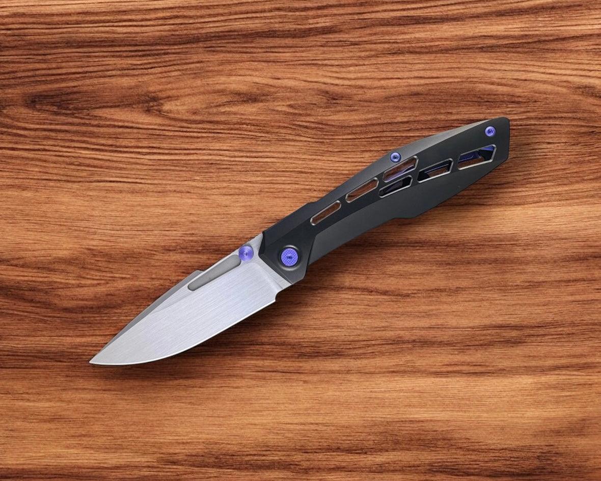Null Knives-Null Knives Raiden R2 - Aero Black PVD/Blurple Handle - Hand Rubbed Magnacut Blade-2-Urban Cutlery