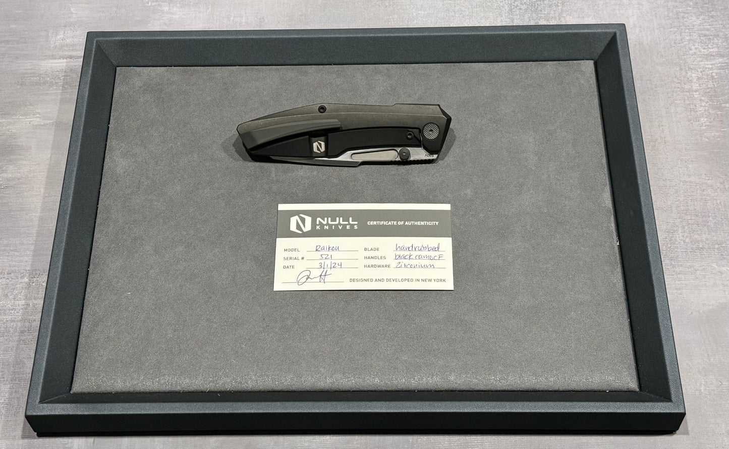 Null Knives-Null Knives Raikou - Black Camo CF - Brand New-4-Urban Cutlery