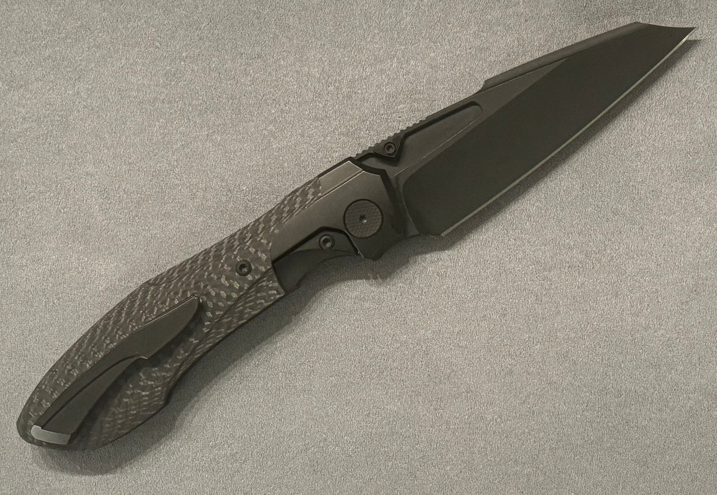 Null Knives-Null Knives Voodoo - Black PVD with Weave Carbon Fiber Inlay Handle - Black PVD with Light Stonewash Finish Blade-Urban Cutlery