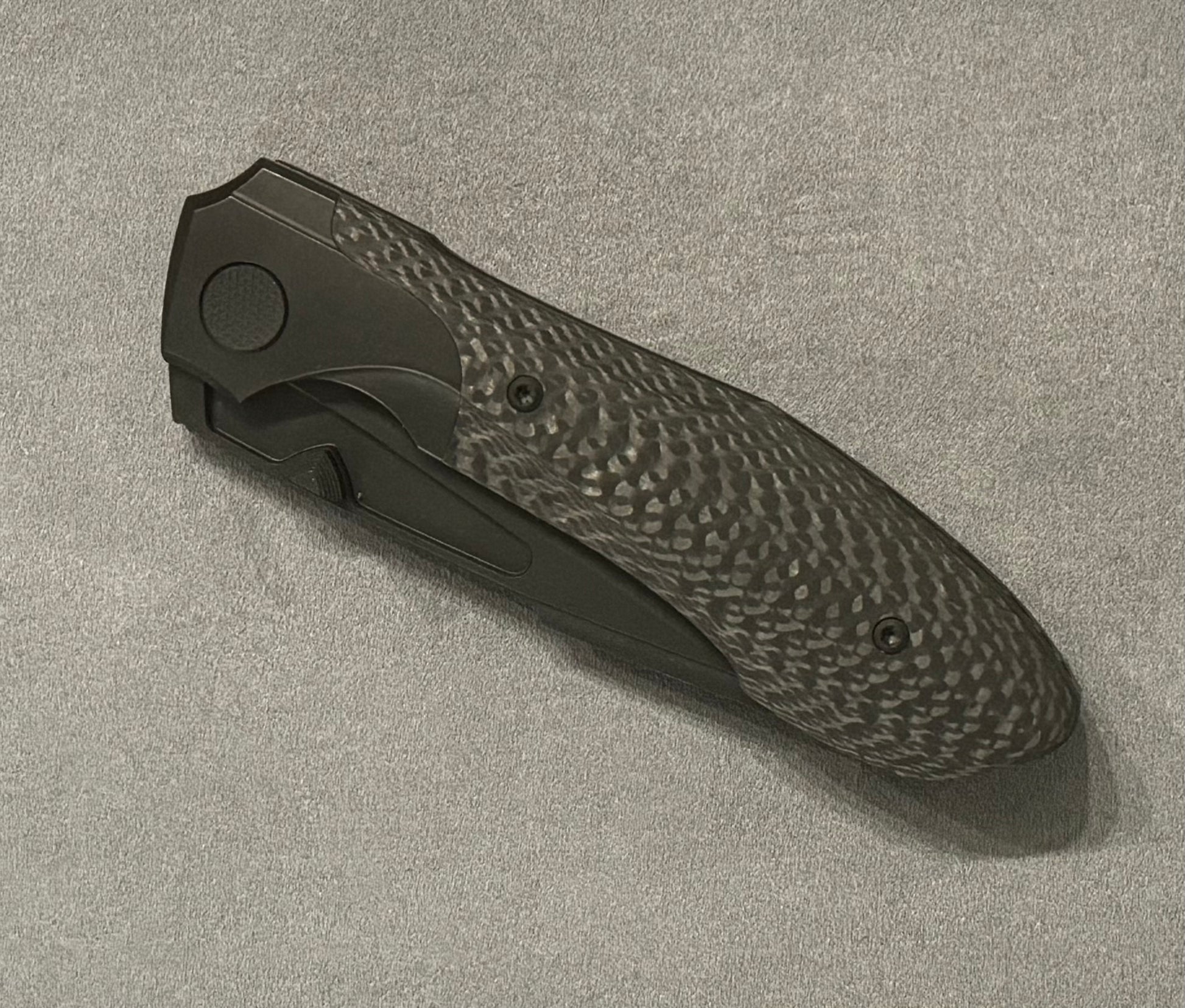 Null Knives-Null Knives Voodoo - Black PVD with Weave Carbon Fiber Inlay Handle - Black PVD with Light Stonewash Finish Blade-Urban Cutlery