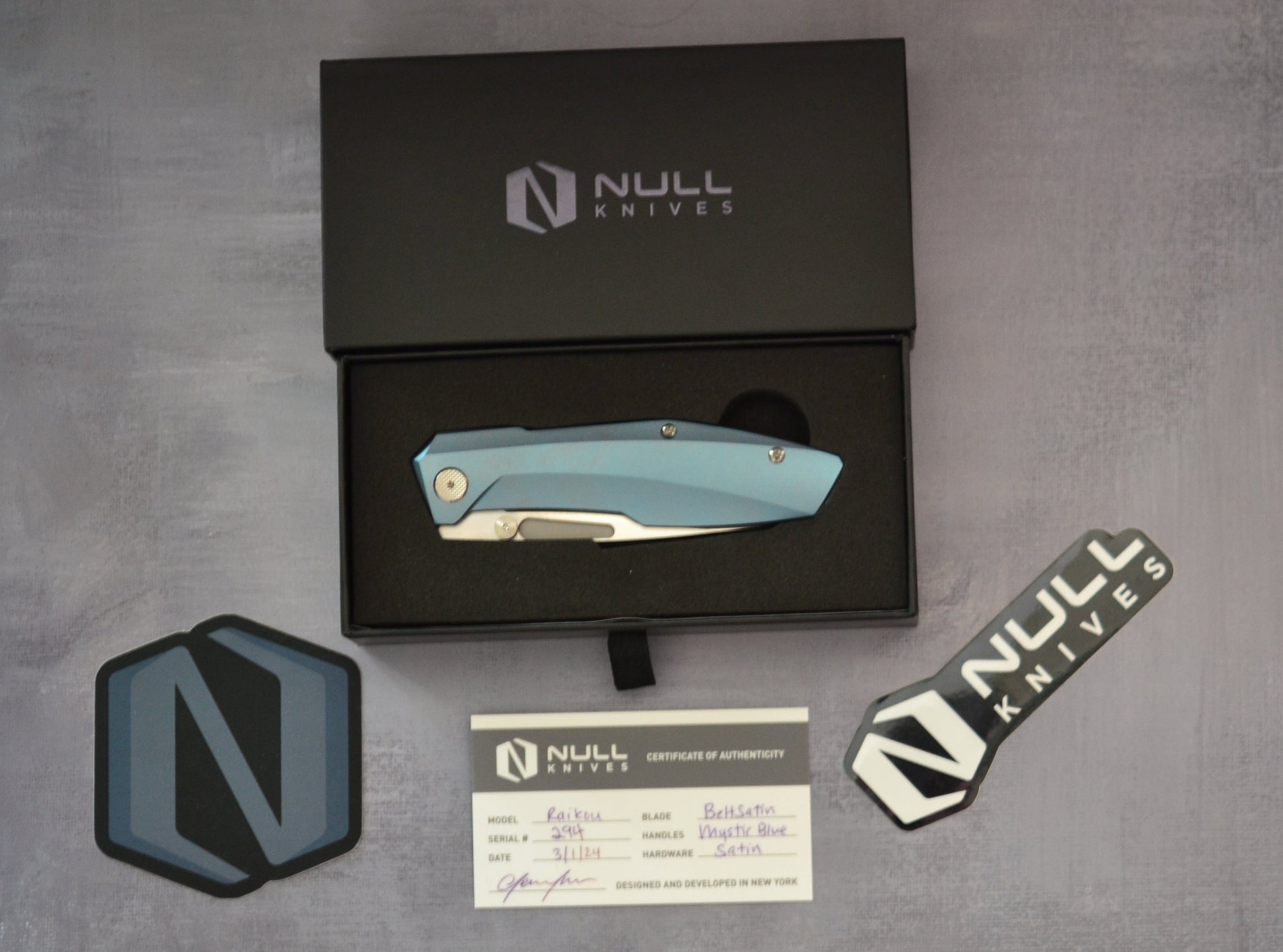 Null Knives Raikou - Blue/Belt Satin - Brand New Null Knives Urban Cutlery & Lifestyle Shoppe