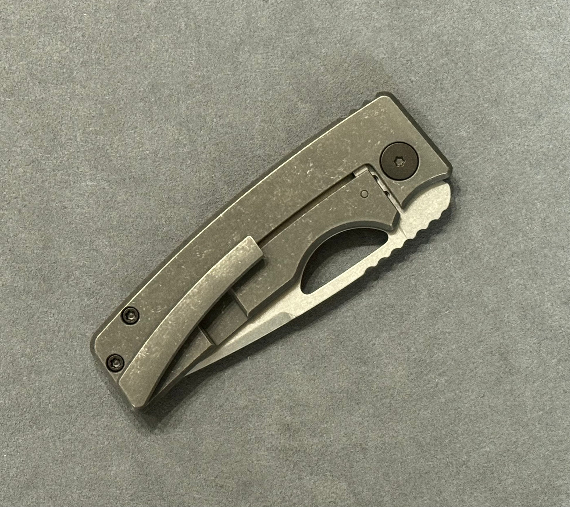 OZ Machine Company-Oz Machine Company Roosevelt ROSIE - Dark Stonewashed Speed Hole - Stonewashed MagnaCut Blade #3228 - Brand New-4-Urban Cutlery