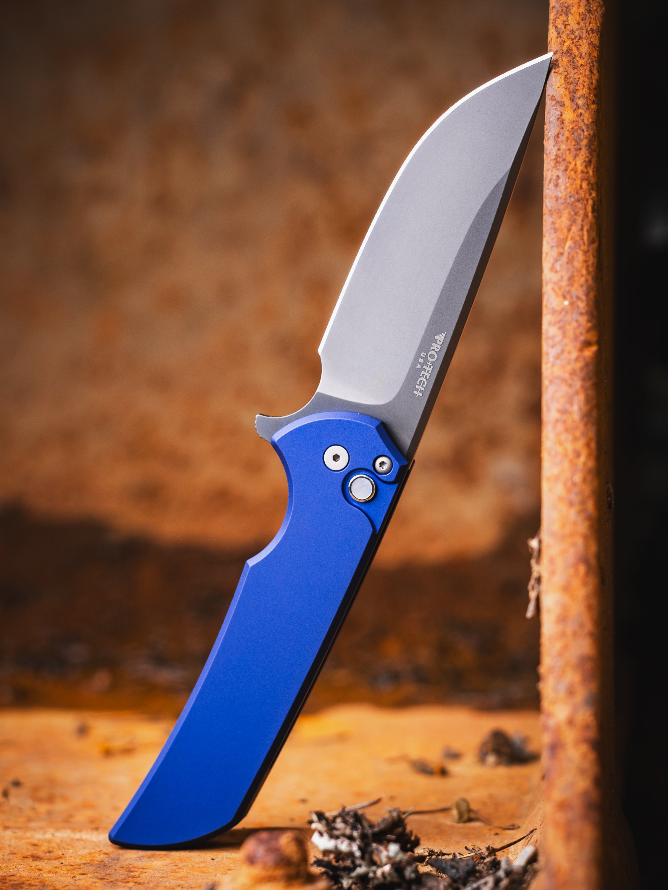 Pro-Tech BST26.Mordax.2 Blade Show Texas 2026 Exclusive Mordax - Solid Navy Handle - Smoky Grey DLC 20CV Blade - White Pearl Push Button - Blasted Clip /120