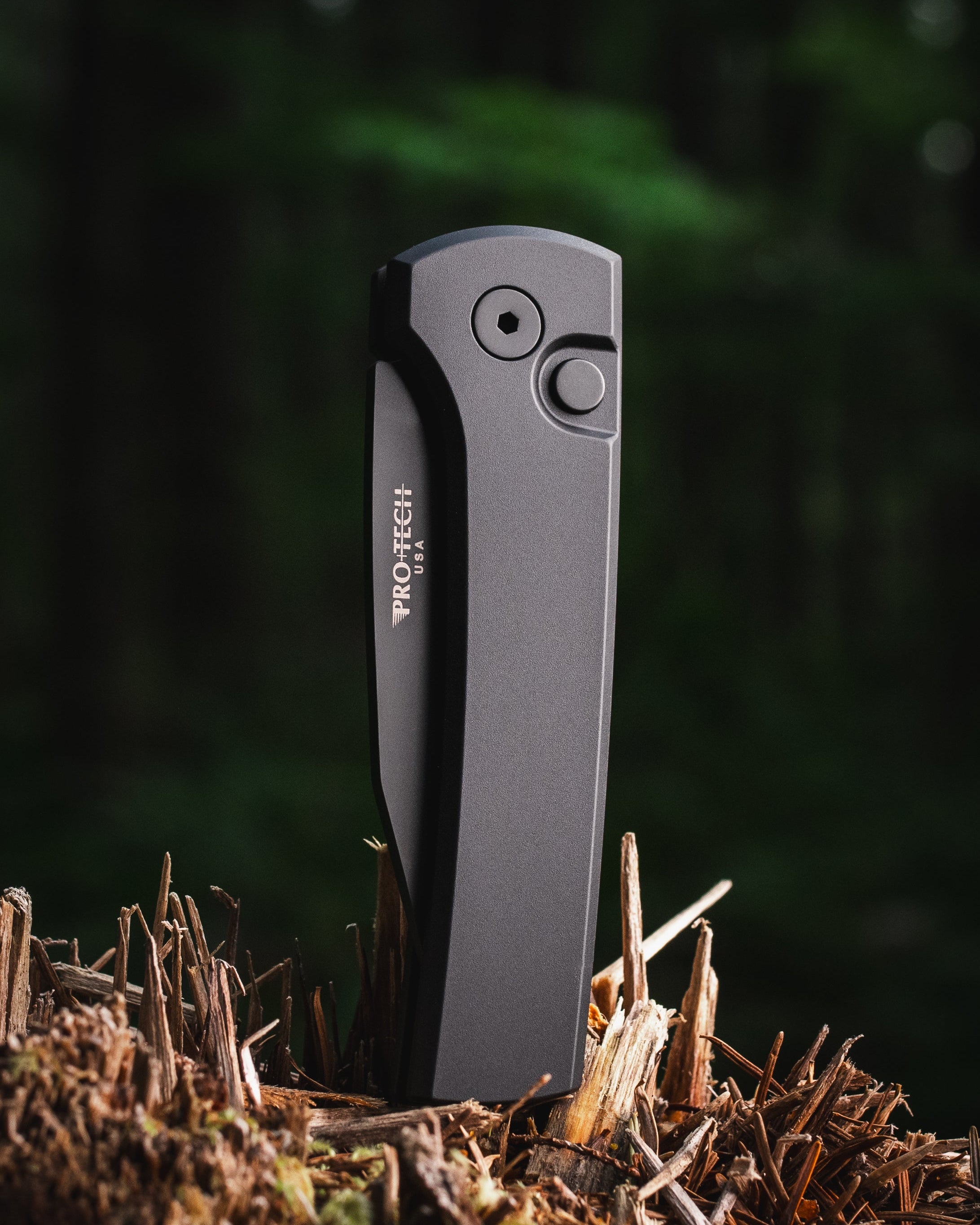 Chaves x ProTech Scapegoat RCS1103.SWAT Auto - Black Handles - DLC Black MAGNAMAX Blade - Black Hardware