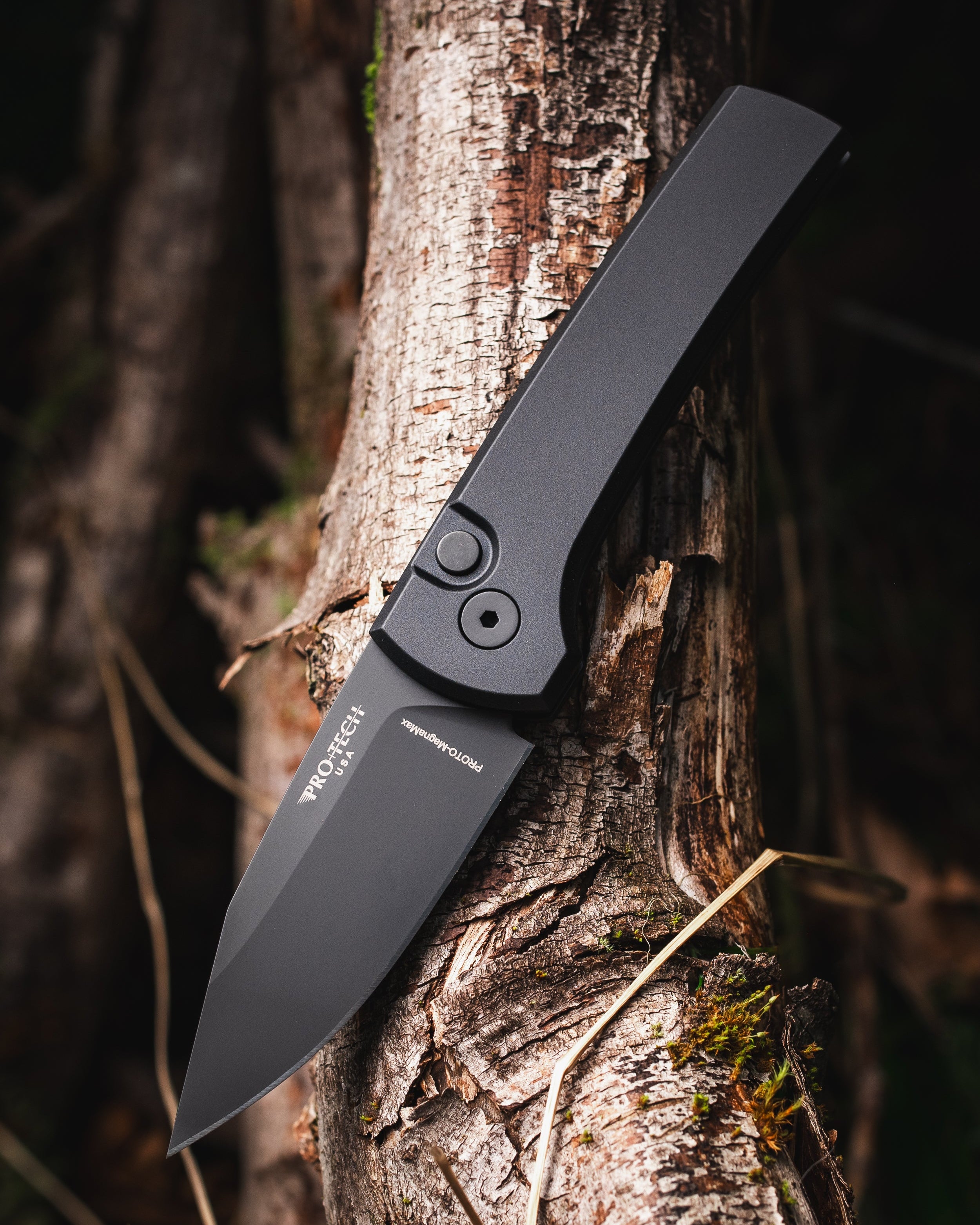 Chaves x ProTech Scapegoat RCS1103.SWAT Auto - Black Handles - DLC Black MAGNAMAX Blade - Black Hardware