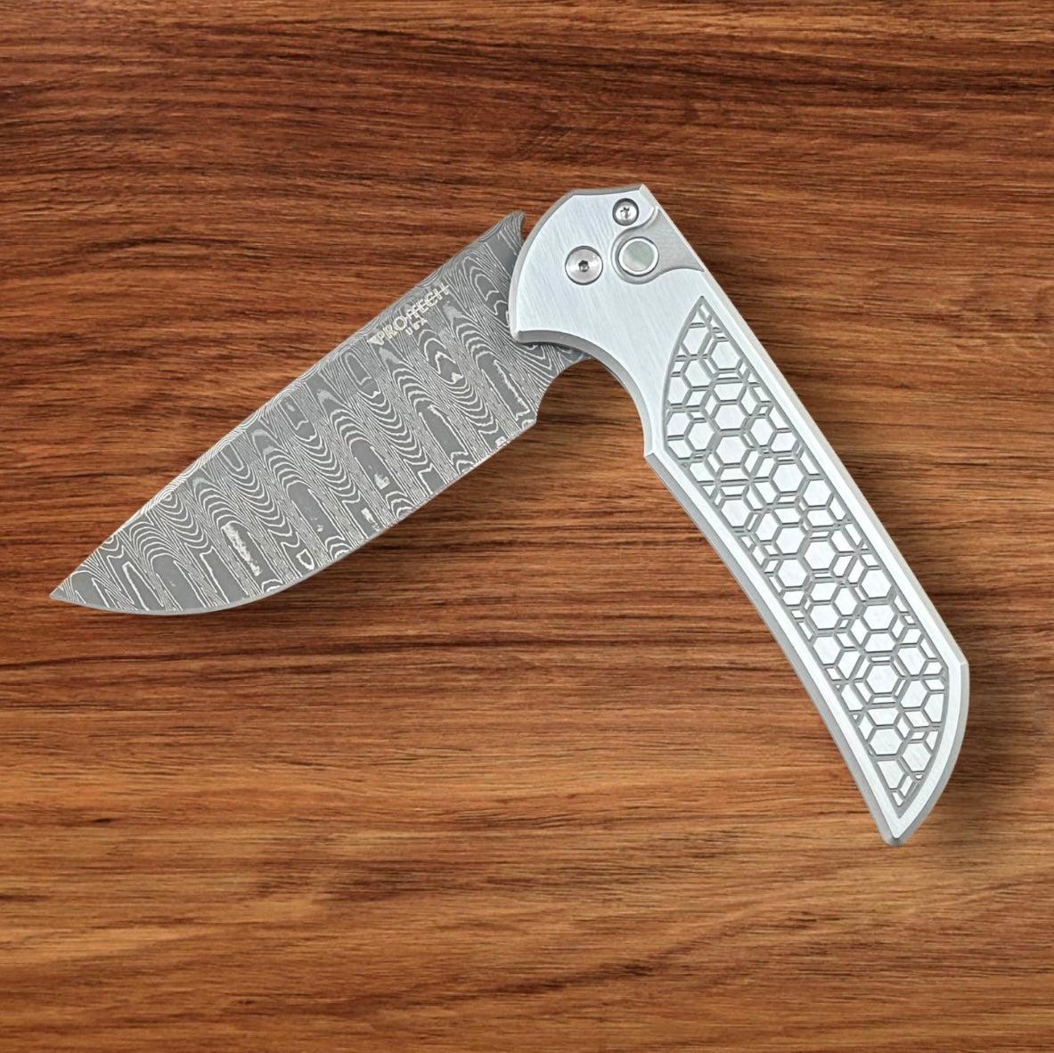 Pro-Tech Custom Steel Gridlock Mordax 003 - "Gridlock" Handle - Vegas Forge "Sharks Tooth" Damascus Blade - Black Lip Pearl Push Button - Mini Deep Carry Clip Urban Cutlery & Lifestyle Shoppe