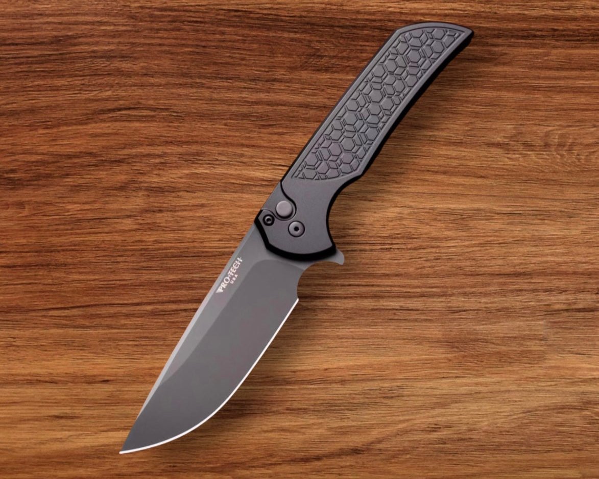 Pro-Tech Gridlock Mordax - Black "Gridlock" Handle - DLC Black Magnacut Blade - DLC Black Mini Deep Carry Clip Urban Cutlery & Lifestyle Shoppe