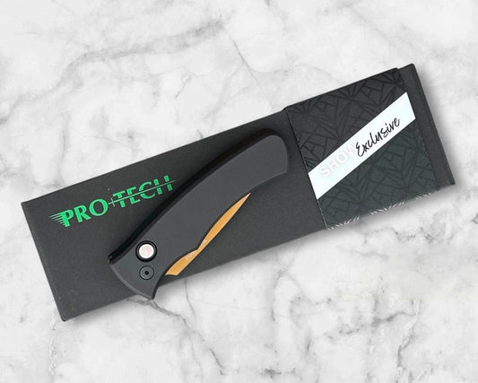 Pro-Tech-Pro-Tech 2025 F&F Show Exclusive Duke AUTO - Black Aluminum Handle - Tan Magnacut Blade - Pearl Button-Urban Cutlery